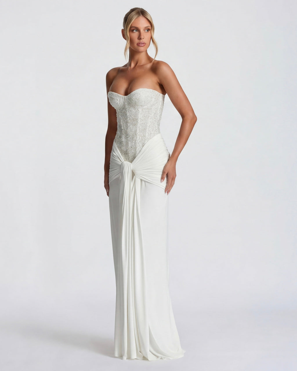 Aurora – Vestido largo palabra de honor con corset y brillos