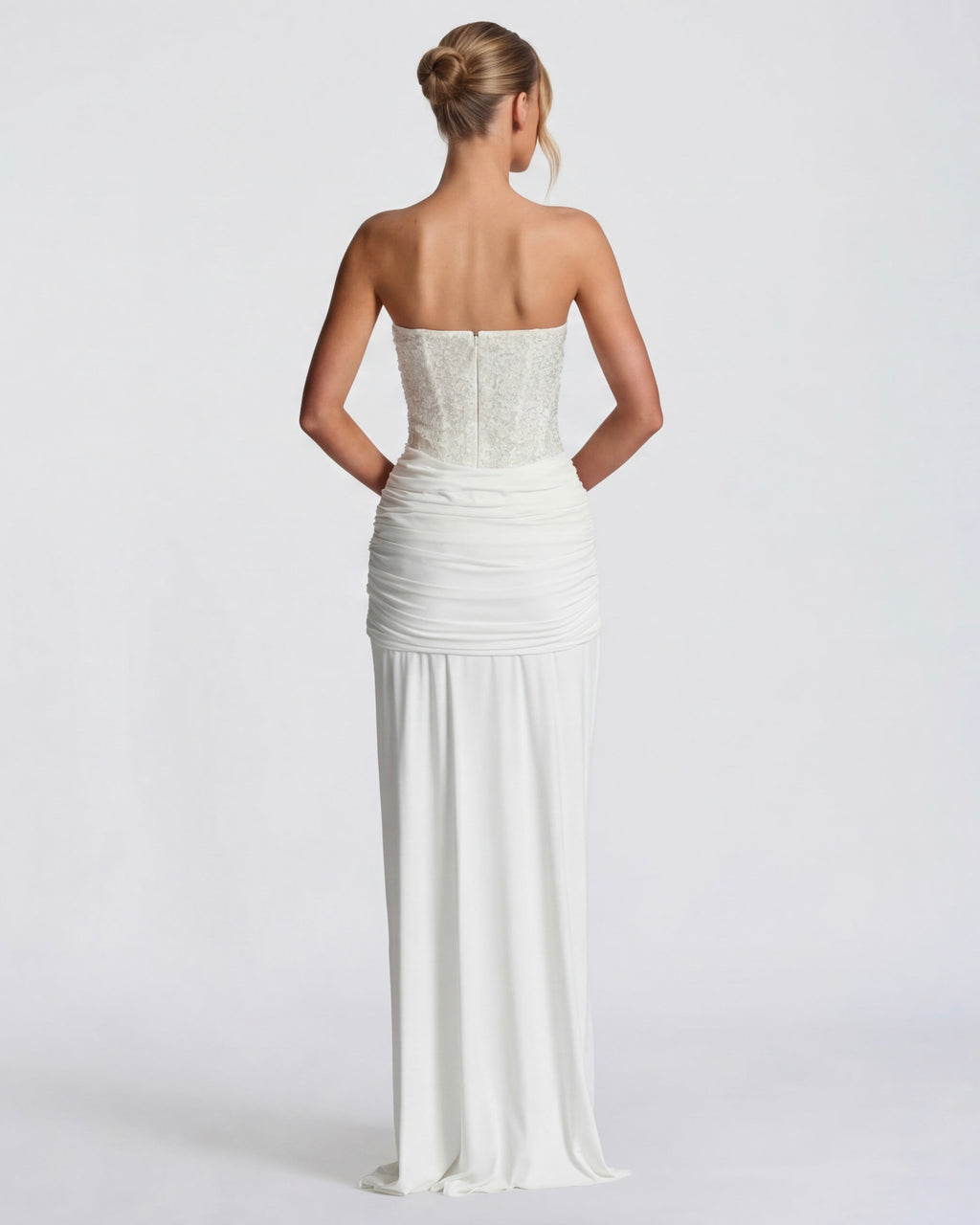 Aurora – Vestido largo palabra de honor con corset y brillos