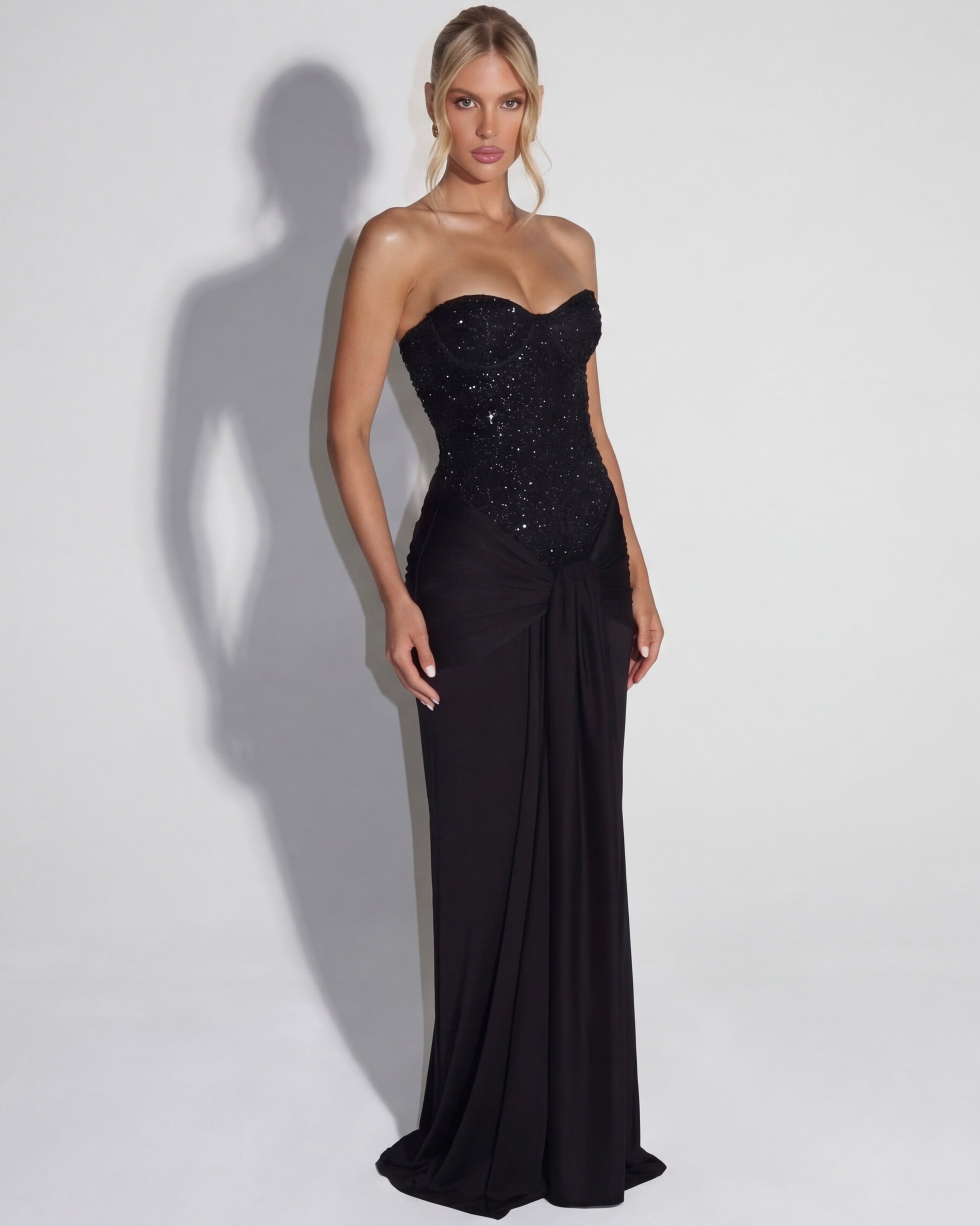 Aurora – Vestido largo palabra de honor con corset y brillos